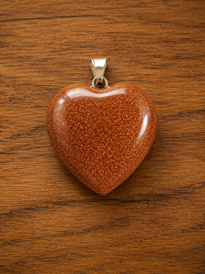 Pendente em forma de coração castanho-avermelhado brilhante com efeito glitter