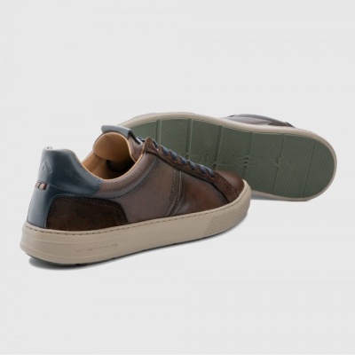 ténis masculinos castanho e azul