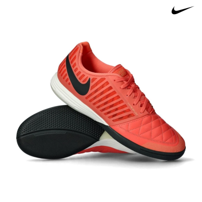 Sapatilhas desportivas Nike coral e preto