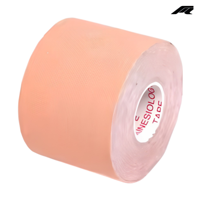 Rolo de fita adesiva cor de pele com texto interior vermelho e fundo branco