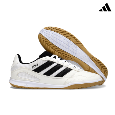 Sapatilhas desportivas Adidas brancas com riscas pretas e sola castanha