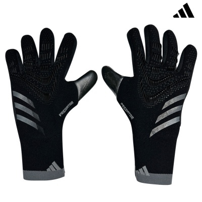 Par de luvas pretas e cinzentas Adidas com textura e logótipo