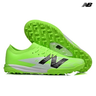 Sapatilhas New Balance verdes néon com sola de borracha antiderrapante