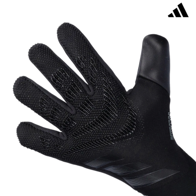 Luva preta da Adidas com texturas aderentes nas palmas e logótipo no punho