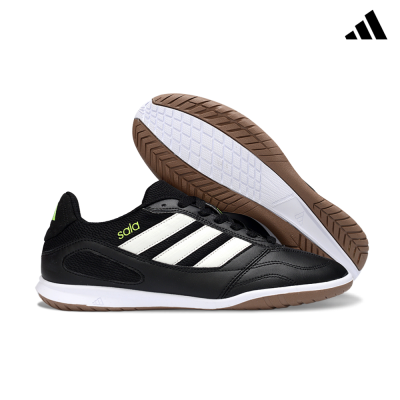 Ténis de sala Adidas preto e branco com sola castanha e branca
