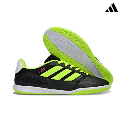 Sapatilhas desportivas pretas com riscas amarelo fluorescente e sola verde