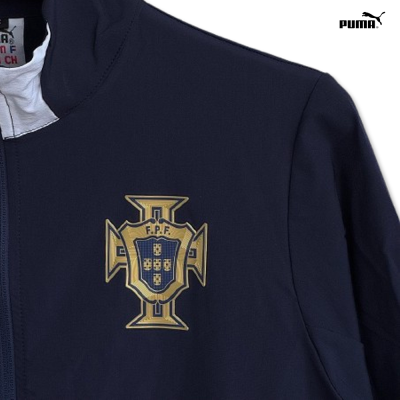 Casaco desportivo azul com emblema da F.P.F. e logo Puma