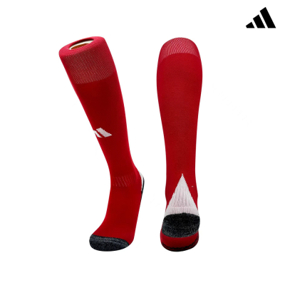 Meias desportivas vermelhas Adidas com detalhes pretos e brancos