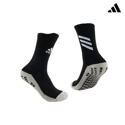 Meias desportivas Adidas pretas com biqueira cinzenta e sola antiderrapante