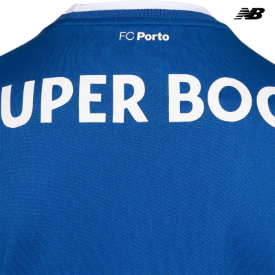 Parte superior de camisola azul FC Porto com texto branco e logótipo NB