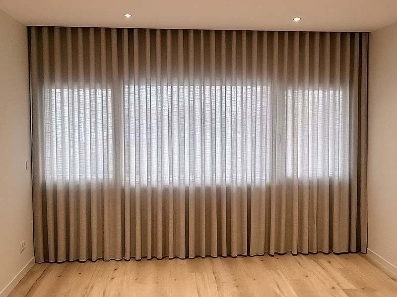 Cortinado Onda para Sala - Tecido Bege - Calha 300