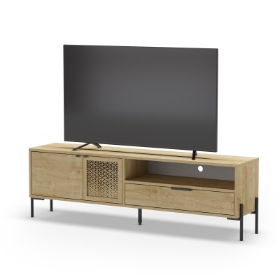Móvel TV em madeira clara com pernas metálicas pretas