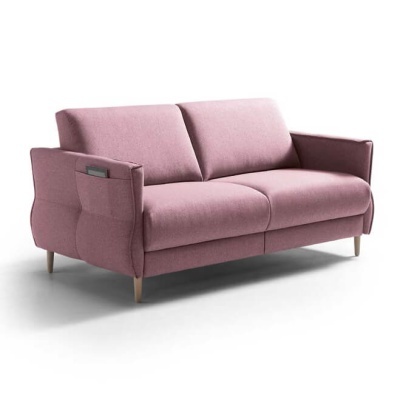 Sofá cor-de-rosa de duas posições com pernas em madeira clara