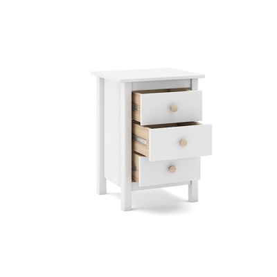Móvel branco com três gavetas ligeiramente abertas
