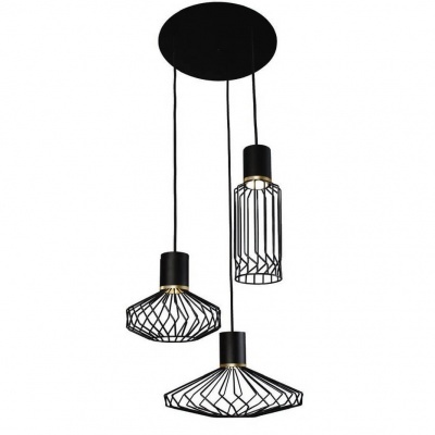 Lustre pendente metálico preto com três luminárias de formatos geométricos variados