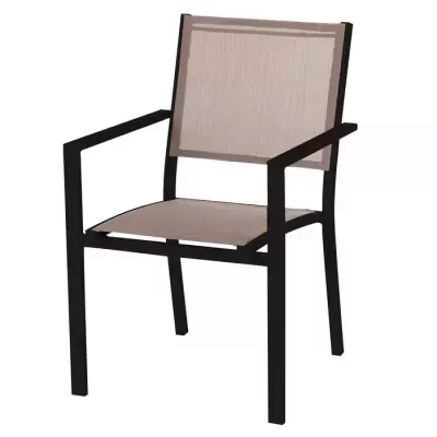 Cadeira metálica preta com assento e encosto em tecido bege