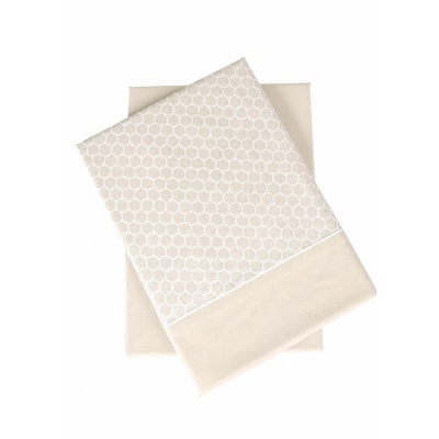 Conjunto de tecidos para cama bege com padrão hexagonal e liso