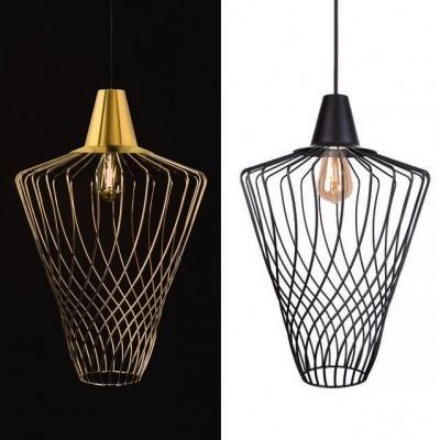 Duas lâmpadas pendentes metálicas com design em forma de redoma torcida, uma dourada e outra preta.