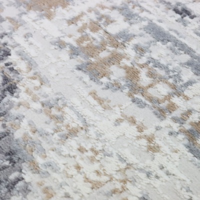 Tapete texturizado em cinza, bege e branco com padrão abstrato irregular
