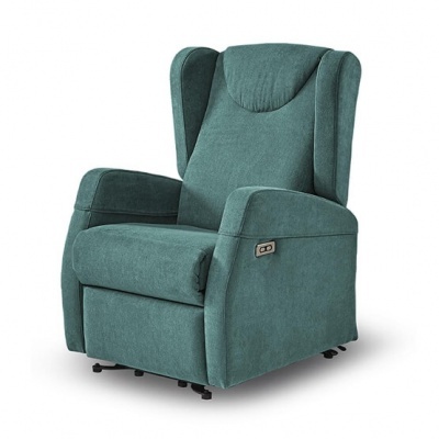 Poltrona reclinável verde em tecido com comandos laterais