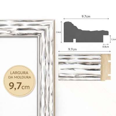Moldura de madeira prateada com textura ondulada e medidas indicadas