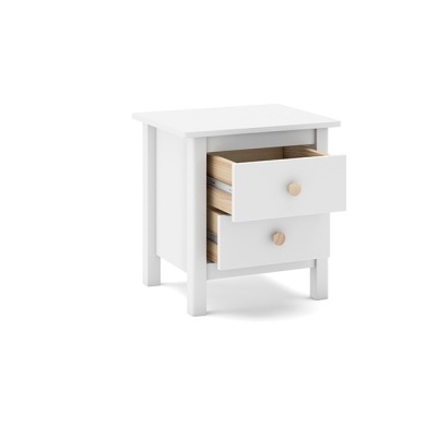 Mesa de cabeceira branca com duas gavetas, uma aberta
