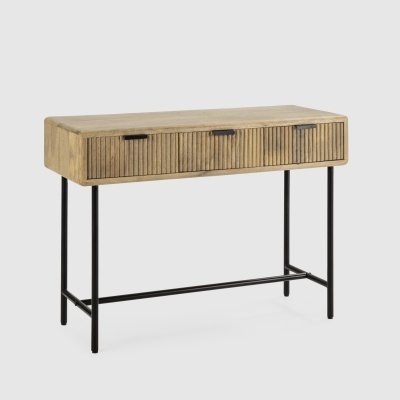 Mesa de apoio alta com tampo em madeira clara e estrutura preta