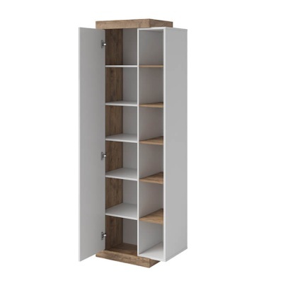 Armário alto branco com porta aberta e prateleiras internas de madeira clara