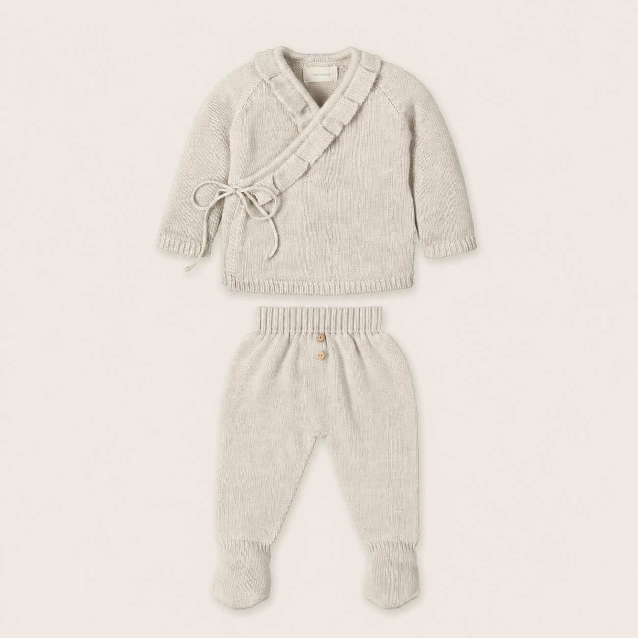 Conjunto de Algodão Orgânico 2 peças na cor Mousse da Mac Ilusión - Coleção Bubble Bloop Conjunto beige malha bebé com camisola e calças com pezinho