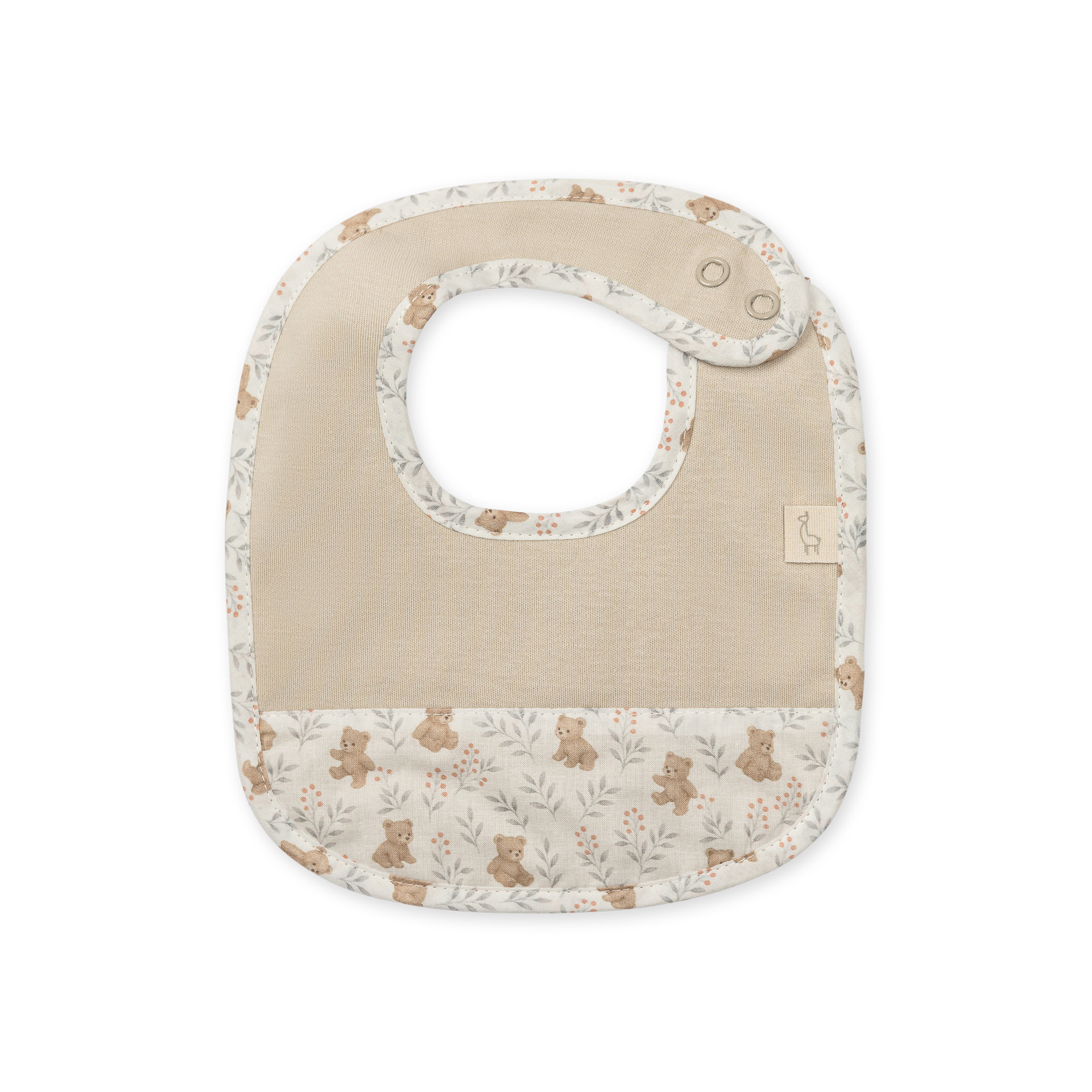 Babete de Algodão taupe da Baby Gi – Coleção Theo Babete bege com estampa de ursos e plantas, fechos metálicos e etiqueta com girafa