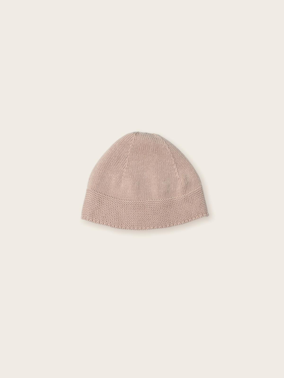 Gorro de Algodão Orgânico na cor Blush da Mac Ilusión – Coleção Bubble Bloop Gorro de malha rosa claro com borda canelada