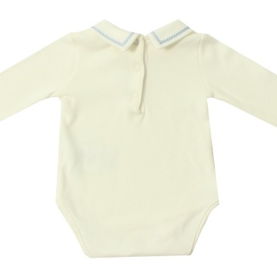 Body de bebé branco creme com mangas compridas e gola com linha azul