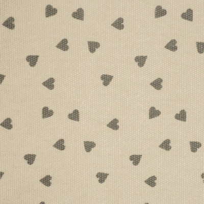 Tecido bege com corações cinzentos pequenos
