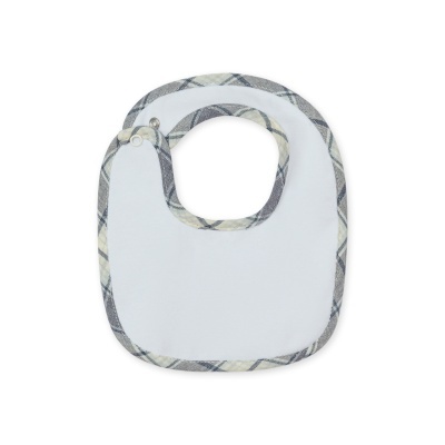 Babete branco com borda xadrez cinzento e bege