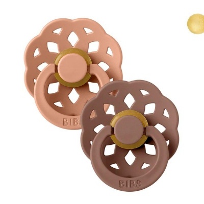 Dois chuchas BIBS em silicone rosa e castanho com design recortado