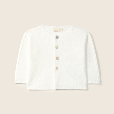 Cardigã branco para bebé com botões na frente
