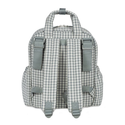 Mochila xadrez cinza e branco com alças acolchoadas e bolso lateral elástico
