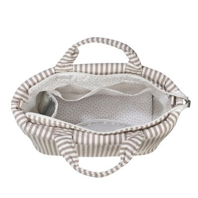 Mala de tecido riscada com interior de pontos e alças acolchoadas