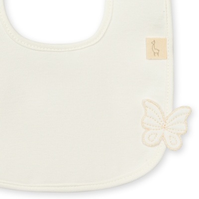 Babete branco com bordado de borboleta e selo com girafa
