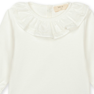 T-shirt branca de bebé com gola de folhos e etiqueta baby gi 1 m