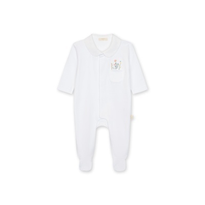 Macacão branco para bebé com gola e bolso com flores bordadas