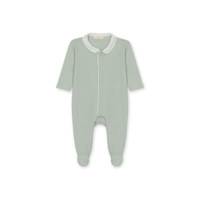 Macacão para bebé verde claro com gola branca e pés fechados