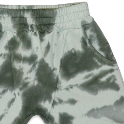 Calças cinza e branco com padrão tie-dye e cintura elástica