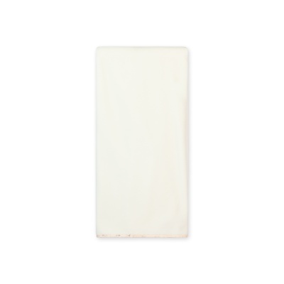 Colchão branco com bordas arredondadas