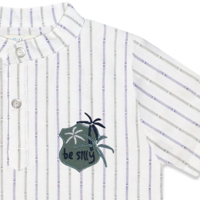 Camisola infantil com riscas e bordado 'be silly'