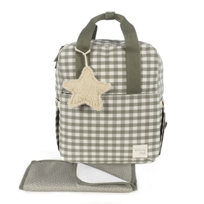 Mochila cinza xadrez com estrela pendurada e suporte cinza para troca de bebé