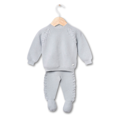 Conjunto de bebé em malha cinza claro com camisola e calças com pé