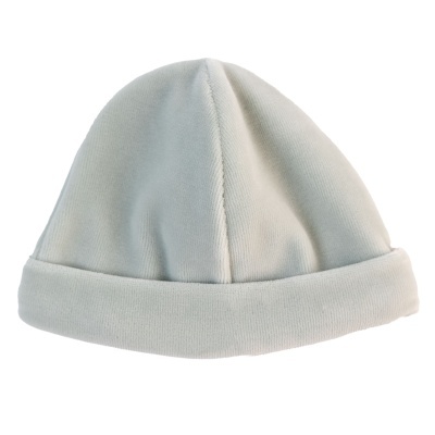 Gorro branco em tecido com dobra na aba