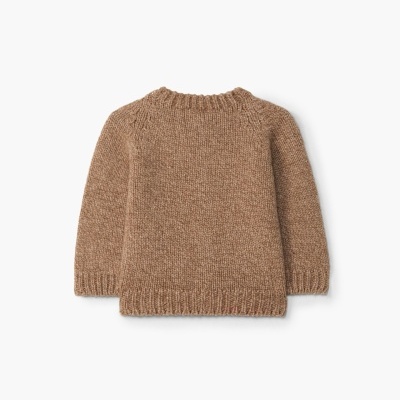 Camisola de malha castanha com textura grossa