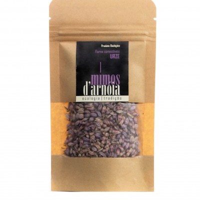 Pacote de flores comestíveis secas mimos d'arnola em embalagem de papel castanho com rótulo preto